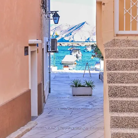 Sea Alley * バスカ